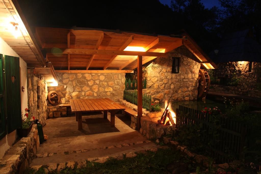 Rafting Camp Tara Center Tri Vodenice Bastasi Room photo